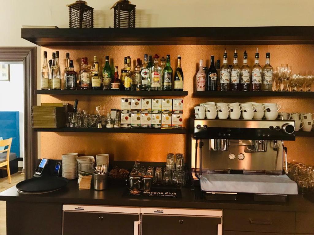Cafe & Hotel Knoesel Хайдельберг Экстерьер фото